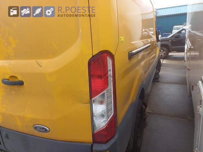 Ford Transit 2.0 TDCi 16V Eco Blue 130 Sloopvoertuig (2016, Graniet)