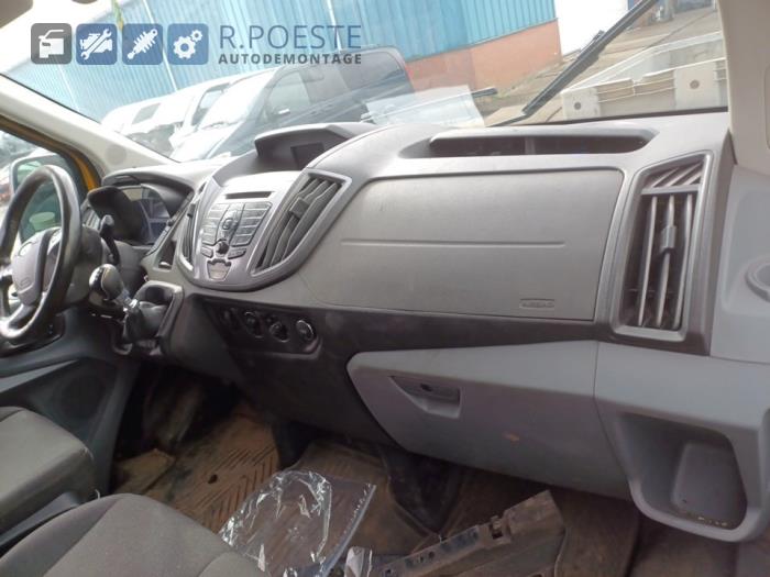 Ford Transit 2.0 TDCi 16V Eco Blue 130 Sloopvoertuig (2016, Graniet)