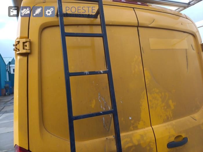 Ford Transit 2.0 TDCi 16V Eco Blue 130 Sloopvoertuig (2016, Graniet)