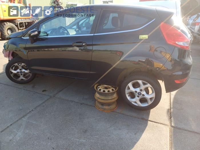 Ford Fiesta 6 1.4 16V Sloopvoertuig (2010, Zwart)
