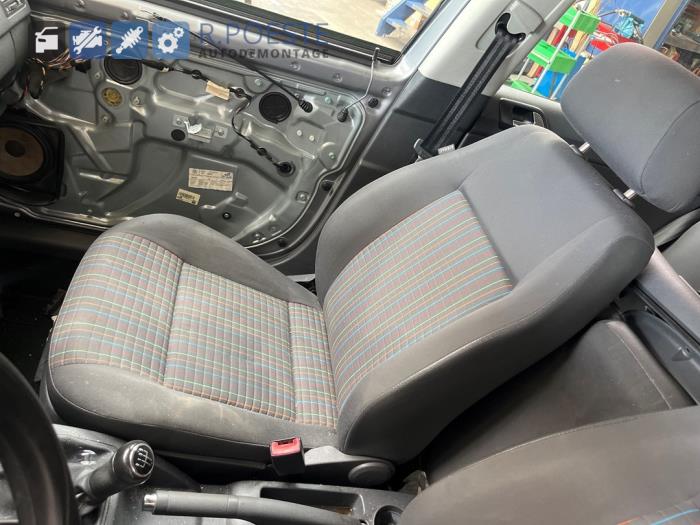 Volkswagen Polo IV 1.4 16V Sloopvoertuig (2006, Grijs)