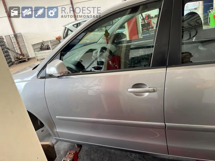 Volkswagen Polo IV 1.4 16V Sloopvoertuig (2006, Grijs)