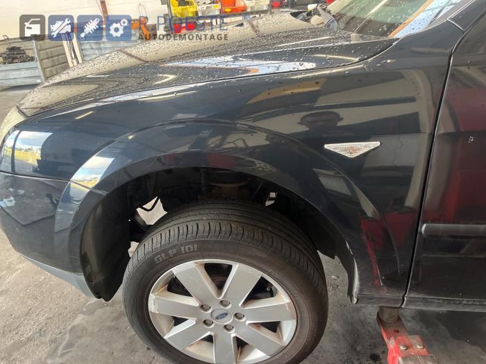 Ford Mondeo III 1.8 16V Sloopvoertuig (2005, Zwart)