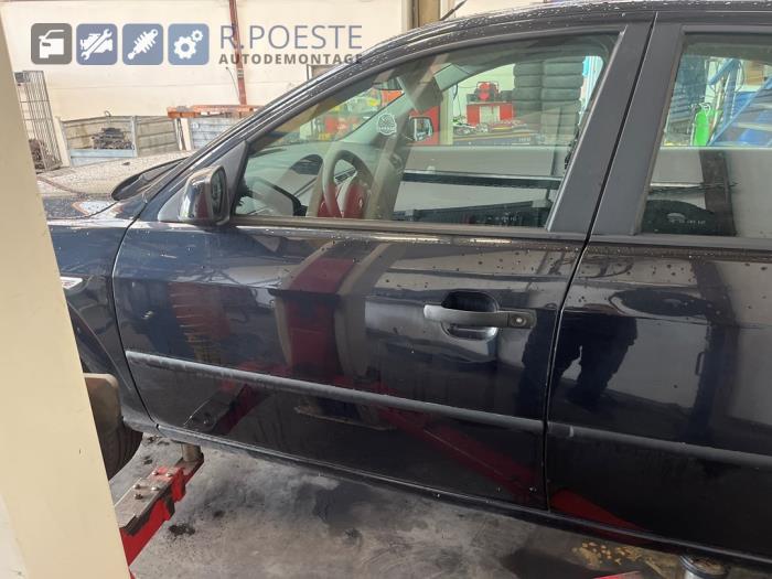 Ford Mondeo III 1.8 16V Sloopvoertuig (2005, Zwart)