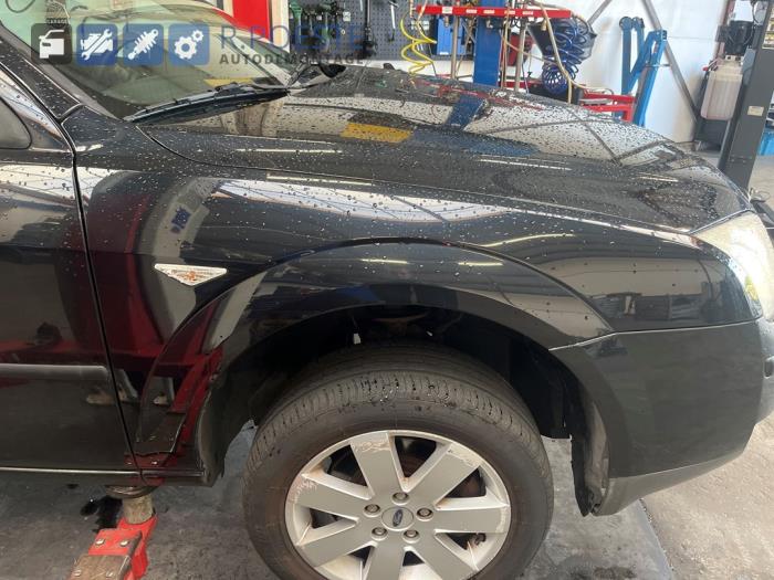 Ford Mondeo III 1.8 16V Sloopvoertuig (2005, Zwart)