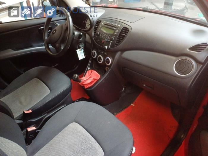 Hyundai i10 1.1i 12V Sloopvoertuig (2010, Rood)
