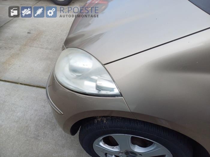Mercedes A 1.5 A-150 5-Drs. Sloopvoertuig (2005, Beige)