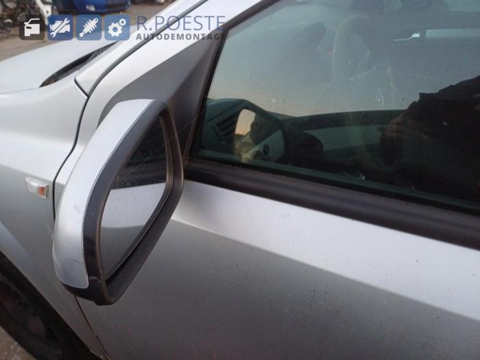 Opel Astra H 1.6 16V Twinport Sloopvoertuig (2005, Grijs)