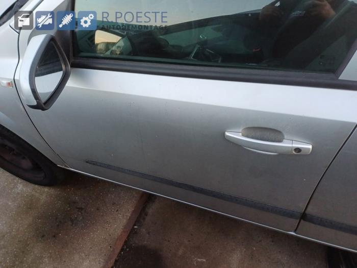 Opel Astra H 1.6 16V Twinport Sloopvoertuig (2005, Grijs)