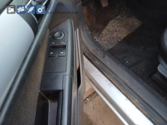 Opel Astra H 1.6 16V Twinport Sloopvoertuig (2005, Grijs)