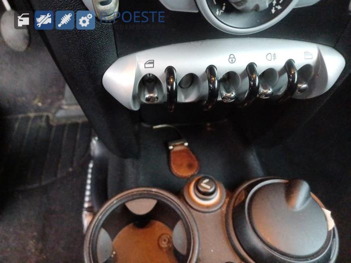 Mini Mini 1.4 16V One Sloopvoertuig (2009, Wit)