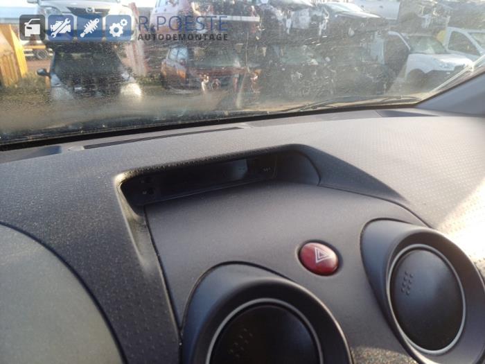 Mitsubishi Colt 1.3 16V Sloopvoertuig (2006, Rood)