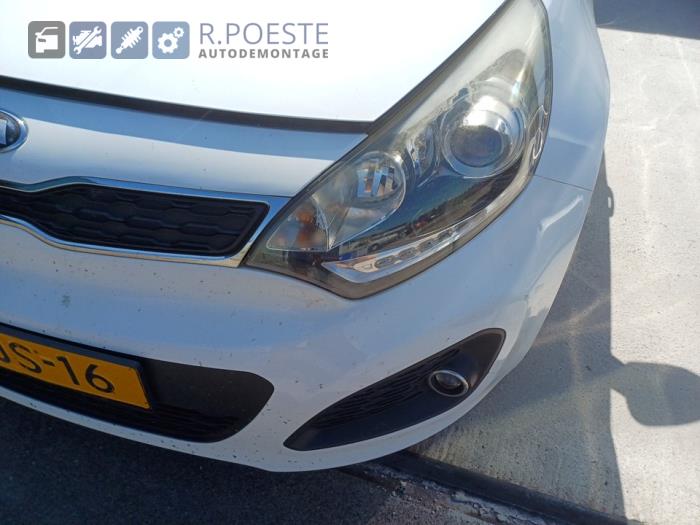 Kia Rio III 1.2 CVVT 16V Sloopvoertuig (2013, Wit)