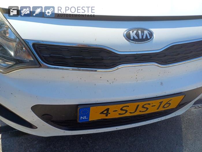 Kia Rio III 1.2 CVVT 16V Sloopvoertuig (2013, Wit)