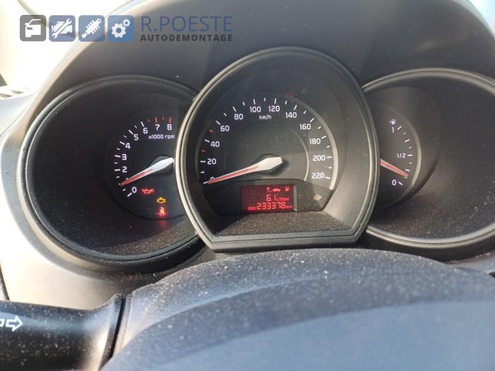 Kia Rio III 1.2 CVVT 16V Sloopvoertuig (2013, Wit)
