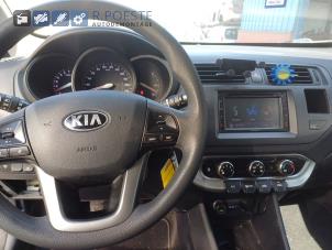 Kia Rio III 1.2 CVVT 16V Sloopvoertuig (2013, Wit)
