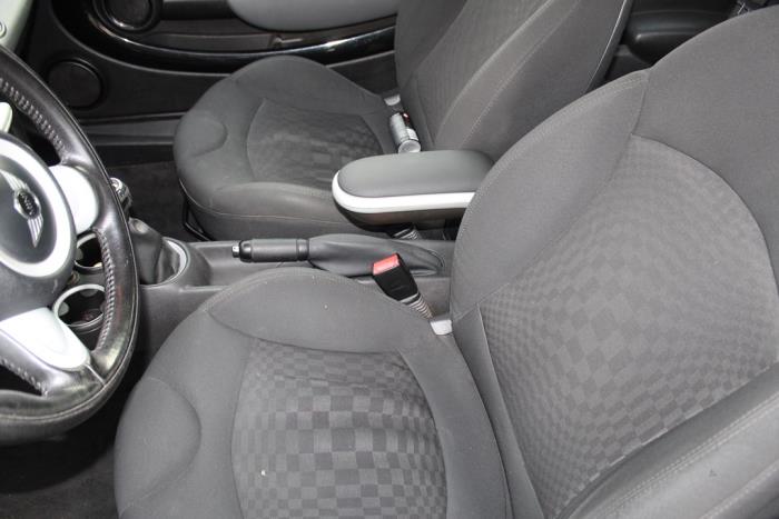 Mini Mini 1.6 16V John Cooper Works Sloopvoertuig (2009, Wit)