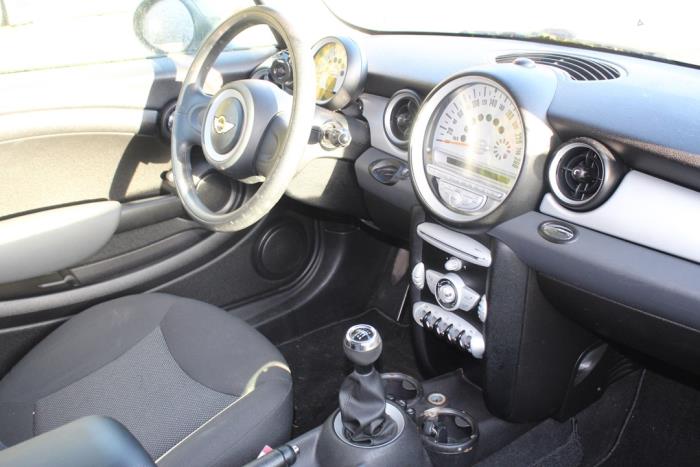 Mini Mini 1.4 16V One Sloopvoertuig (2010, Wit)