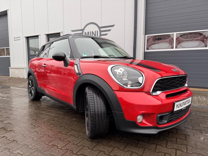 Mini Paceman 2.0 16V Cooper SD Occasion (2012, Donker, Metallic, Rood)