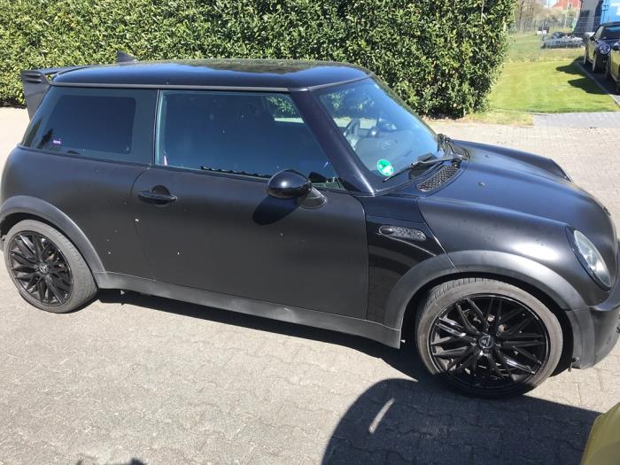 Mini Mini One/Cooper 1.6 16V Cooper Sloopvoertuig (2003, Donker, Zwart)