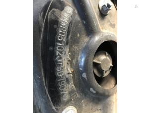 Mini Mini Open 1.6 16V One Sloopvoertuig (2007, Metallic, Zwart)