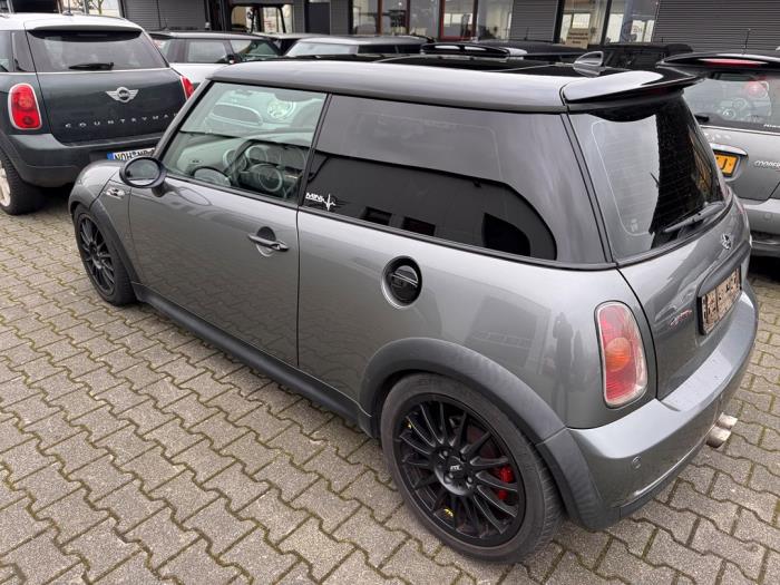 Mini Mini Cooper S 1.6 16V Sloopvoertuig (2004, Donker, Metallic, Grijs)