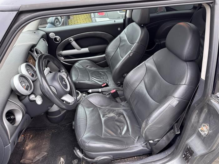 Mini Mini Cooper S 1.6 16V Sloopvoertuig (2004, Donker, Metallic, Grijs)