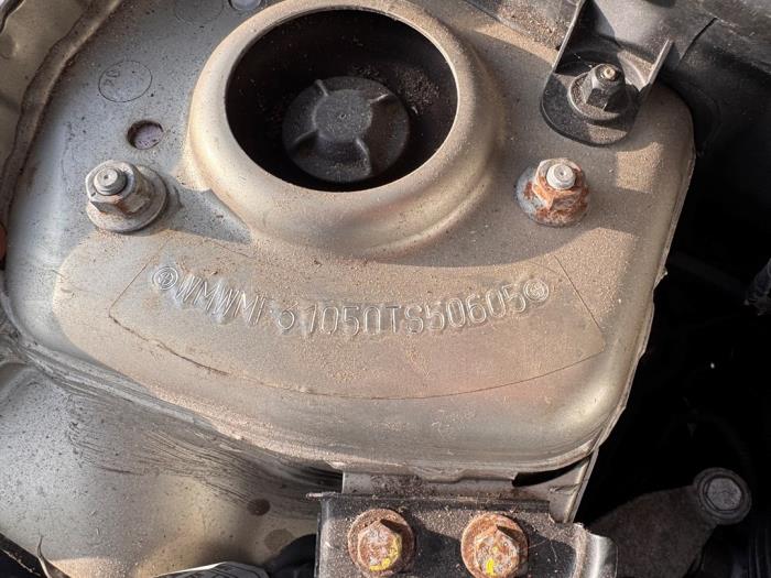 Mini Mini 1.6 16V Cooper Sloopvoertuig (2007, Metallic, Zilvergrijs)