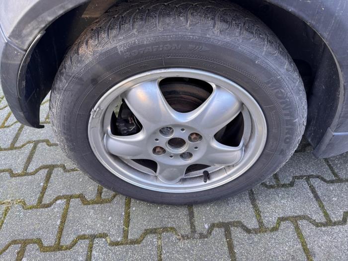 Mini Mini 1.6 16V One Sloopvoertuig (2002, Metallic, Groen)