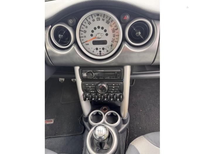 Mini Mini 1.6 16V Cooper S Sloopvoertuig (2003, Metallic, Donker, Zilvergrijs)