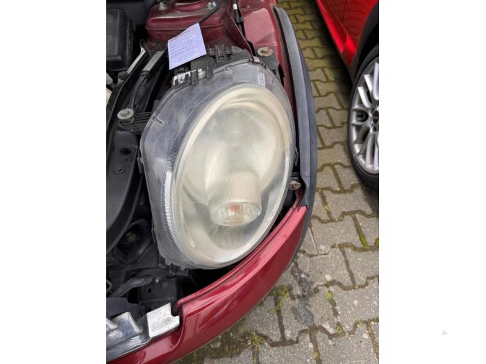 Mini Mini 1.6 16V Cooper Sloopvoertuig (2007, Donker, Metallic, Rood)