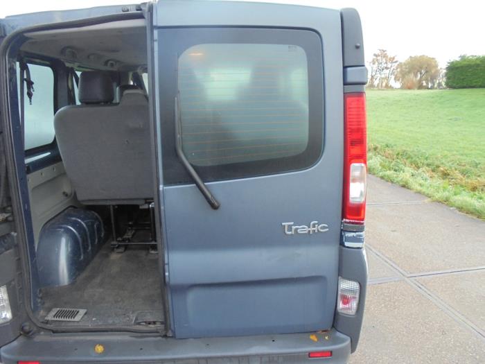 Renault Trafic New 2.5 dCi 16V 145 Sloopvoertuig (2011, Grijs)