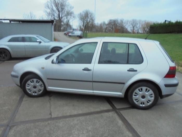 Volkswagen Golf IV 1.6 Sloopvoertuig (1999, Grijs)