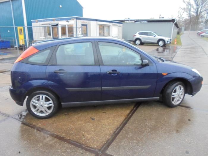 Ford Focus 1 1.6 16V Sloopvoertuig (1999, Blauw)
