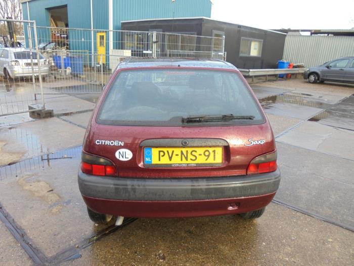 Citroen Saxo 1.1i X,SX Sloopvoertuig (1996, Rood)