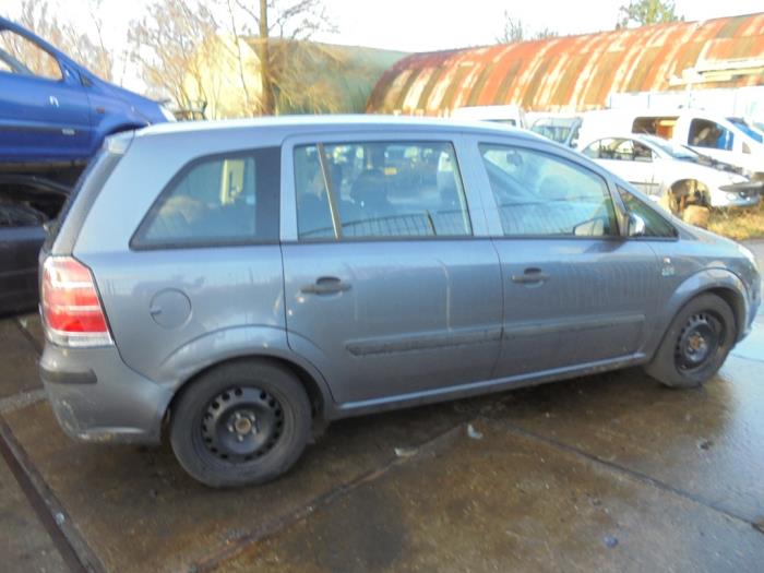 Opel Zafira 1.6 16V Sloopvoertuig (2005, Grijs)