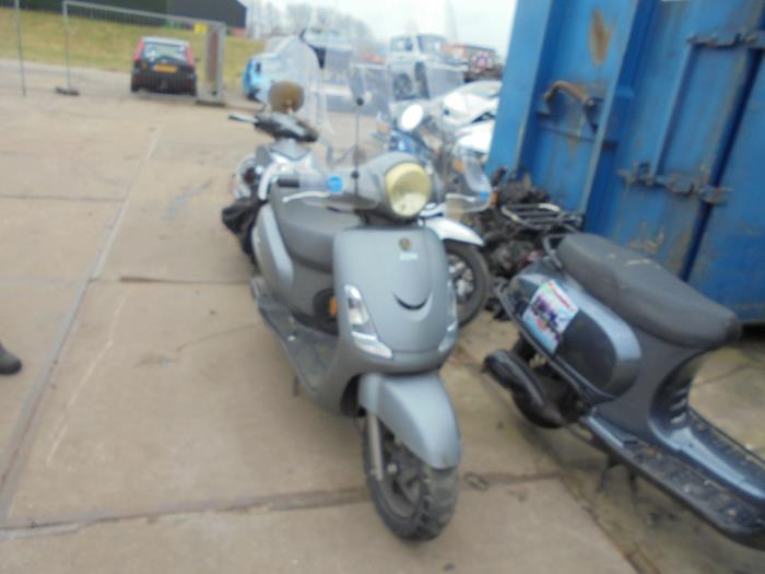 Sym Scooter (Sloopvoertuig, 2012)