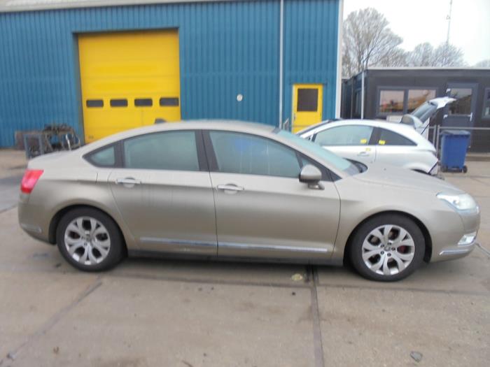 Citroen C5 III Berline 1.6 16V THP 155 Sloopvoertuig (2010, Beige)