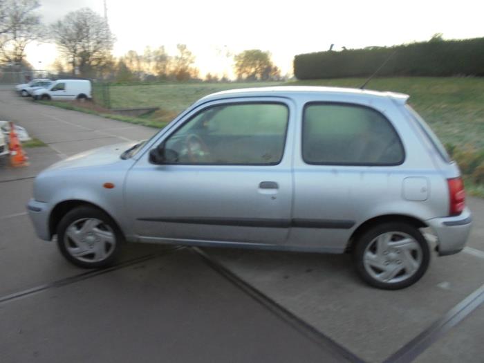 Nissan Micra 1.0 16V Sloopvoertuig (2000, Grijs)