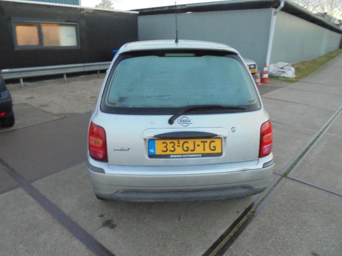 Nissan Micra 1.0 16V Sloopvoertuig (2000, Grijs)