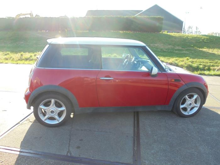 Mini Mini One/Cooper 1.6 16V Cooper Sloopvoertuig (2003, Rood)
