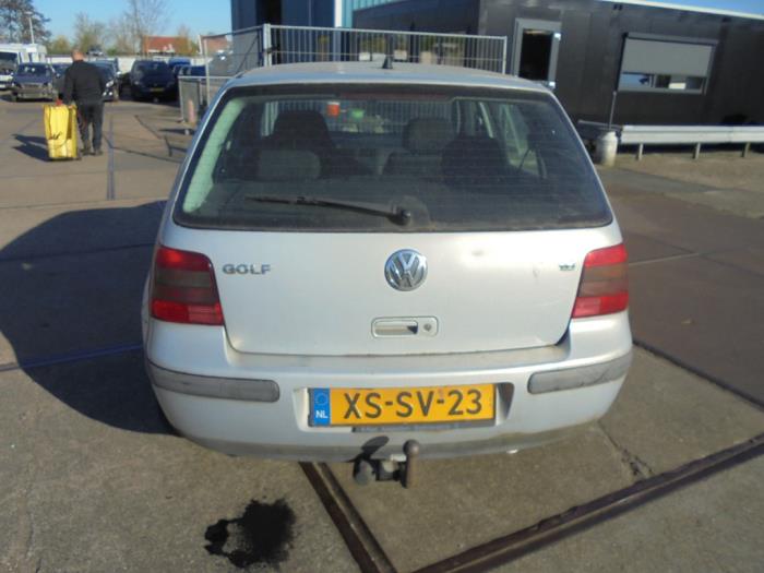 Volkswagen Golf IV 1.6 Sloopvoertuig (1999, Grijs)