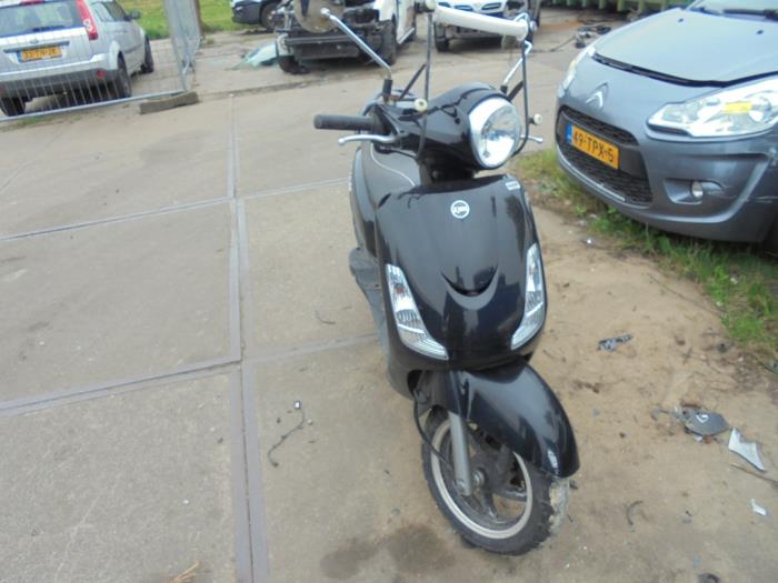 Sym Fiddle Scooter (Sloopvoertuig, 2018, Graniet)