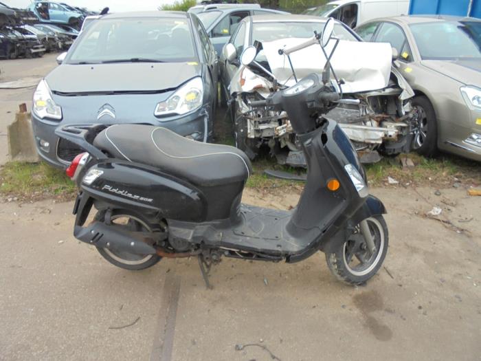 Sym Fiddle Scooter (Sloopvoertuig, 2018, Graniet)