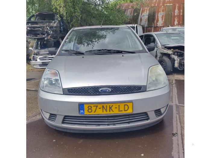Ford Fiesta 5 1.25 16V Sloopvoertuig (2003, Grijs)