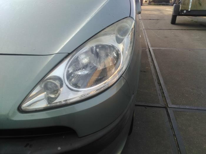 Peugeot 1007 1.4 Sloopvoertuig (2006, GRJS)