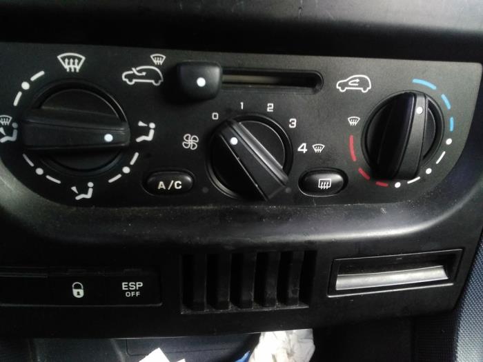 Peugeot 1007 1.4 Sloopvoertuig (2006, GRJS)