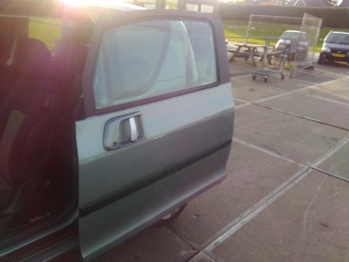 Peugeot 1007 1.4 Sloopvoertuig (2006, GRJS)