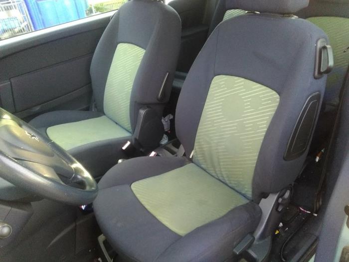 Peugeot 1007 1.4 Sloopvoertuig (2006, GRJS)