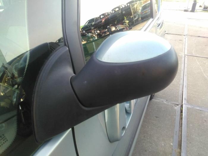 Peugeot 1007 1.4 Sloopvoertuig (2006, GRJS)